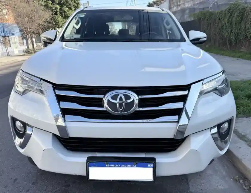 Toyota Sw4 2.8 Srx 177Cv 4X4 7As At 2017 - foto 5