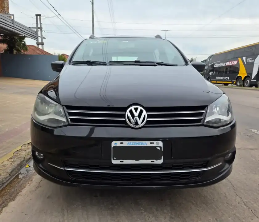 Volkswagen Suran 1.6 Trendline 2013 - foto 2