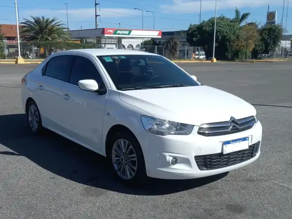 Citroën C-Elysée 1.6 Feel Vti 115 2017 - foto 2