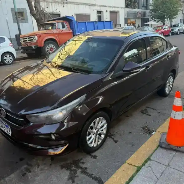 Fiat Cronos 2018 - foto 1