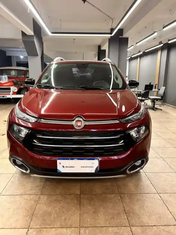 Fiat Toro 2.0 Volcano 4X4 At 2017 - foto 2