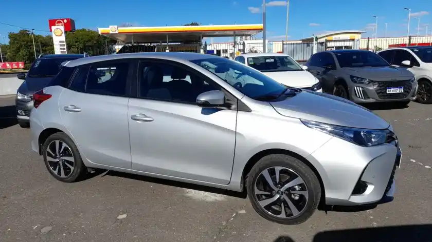 Toyota Yaris 1.5 Xls + Cvt 2026 - foto 4