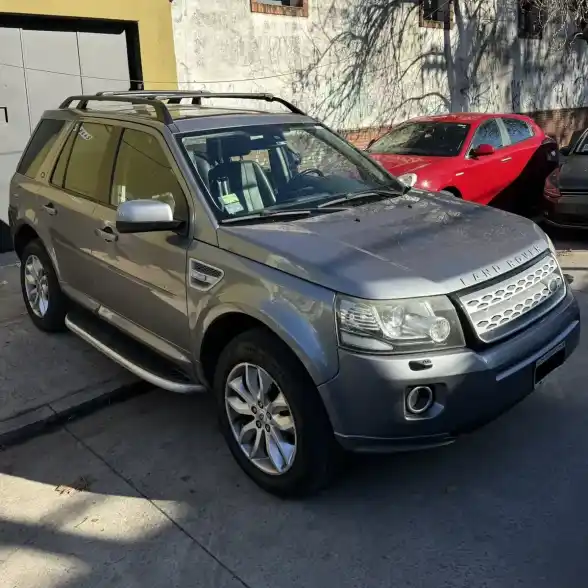 Land Rover Freelander 2 Hse Si4 2.0 Turbo 240Cv At 2014 - foto 2