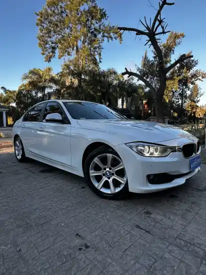 Bmw 320 2.0 320I Sedan 184Cv 2013 - foto 4