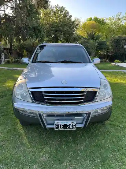 SsangYong Rexton 2005 - foto 1