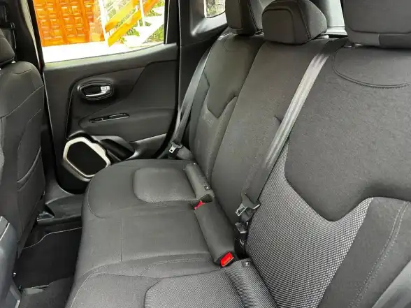 Jeep Renegade 1.8 Sport At Plus 2017 - foto 4