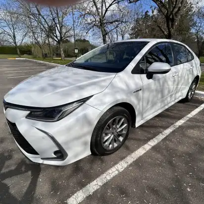 Toyota Corolla 1.8 Hev Xei Ecvt 2024 - foto 1