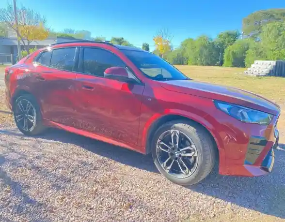 BMW X2 2025 - foto 1