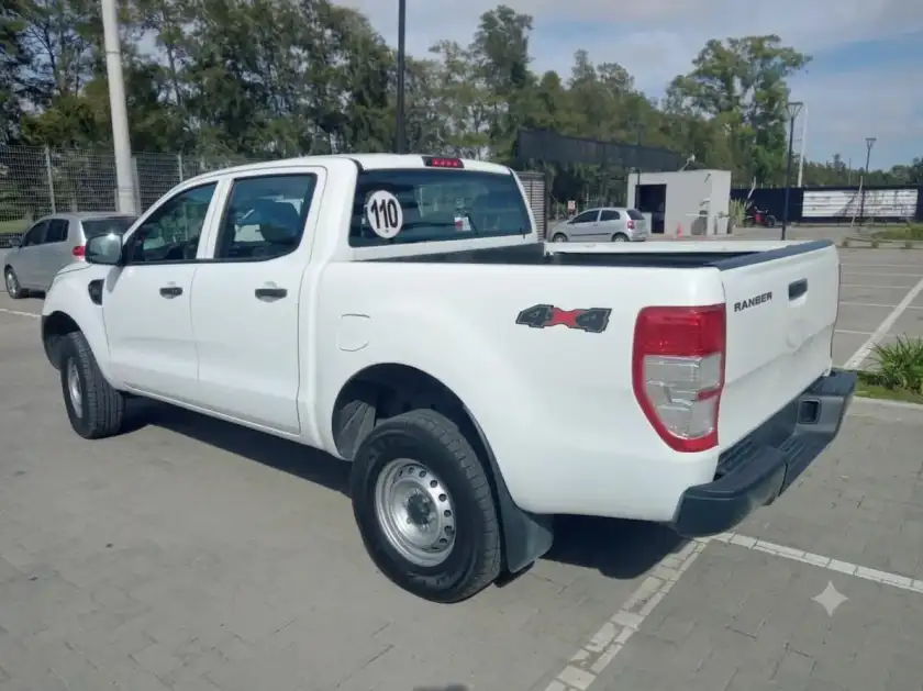 Ford Ranger 2.2 Cd Xl Tdci 125Cv 4X4 2023 - foto 5