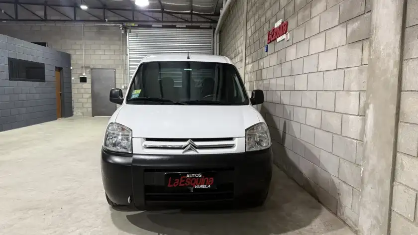 Citroën Berlingo Furgon 1.6 Hdi 92 Bussines Mixto 2020 - foto 4