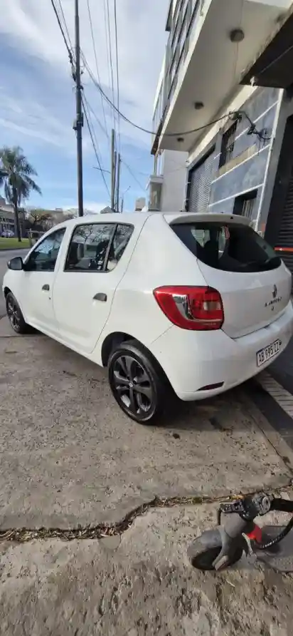 Renault Sandero 1.6 Expression Pack 90Cv 2017 - foto 5