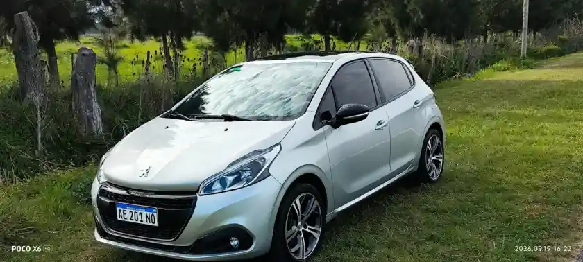 Peugeot 208 1.6 Gt Thp 2020 - foto 1