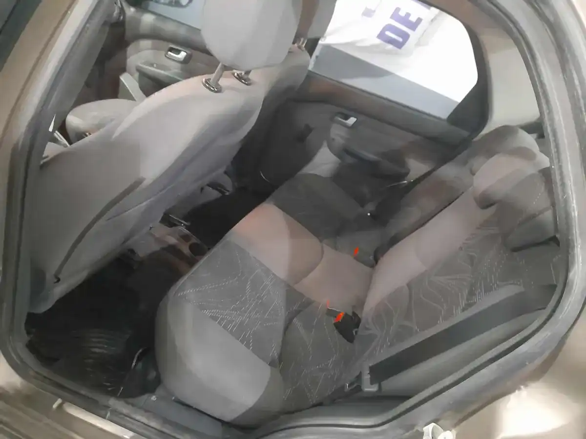 Fiat Siena 1.4 El Pack Attractive 2015 - foto 2