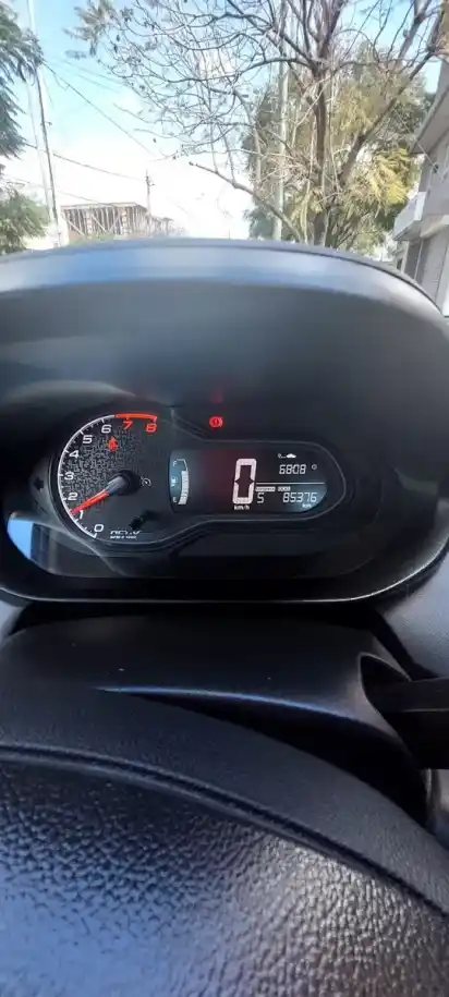Chevrolet Onix 1.4 Activ 98Cv 2019 - foto 2