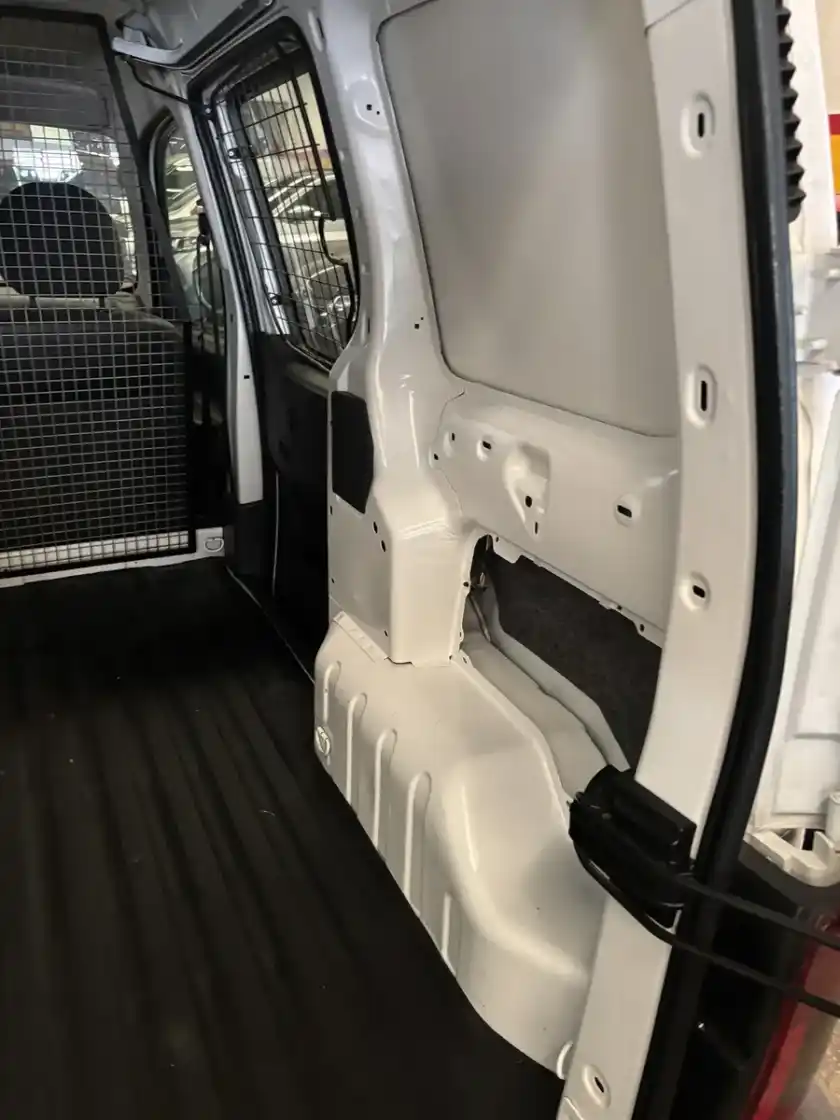 Citroën Berlingo Furgon 1.4 Pack 75Cv Am53 2013 - foto 4