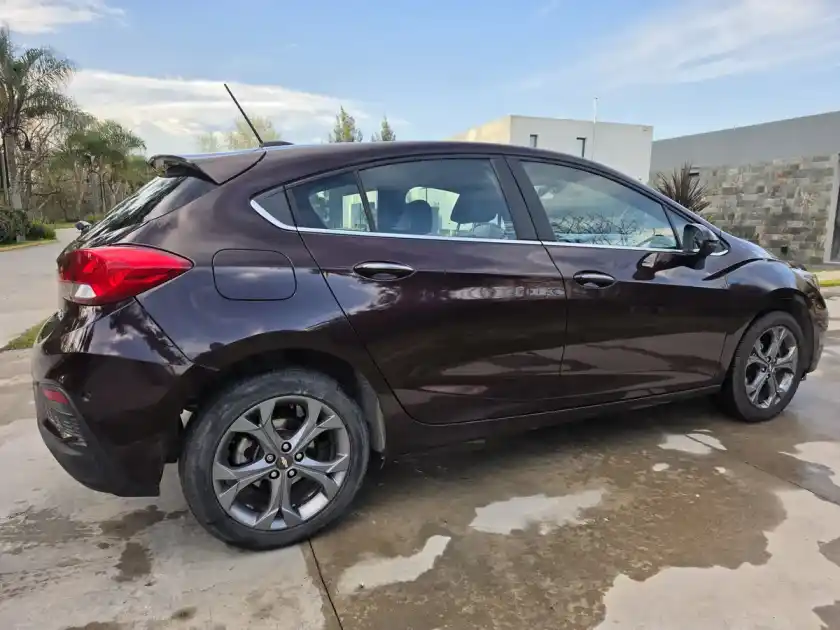 Chevrolet Cruze 5 Ltz At 2021 - foto 3