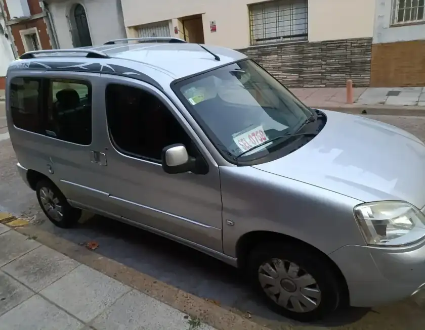 Citroën Berlingo Multispace 1.6 Xtr Hdi 92Cv 2016 - foto 1