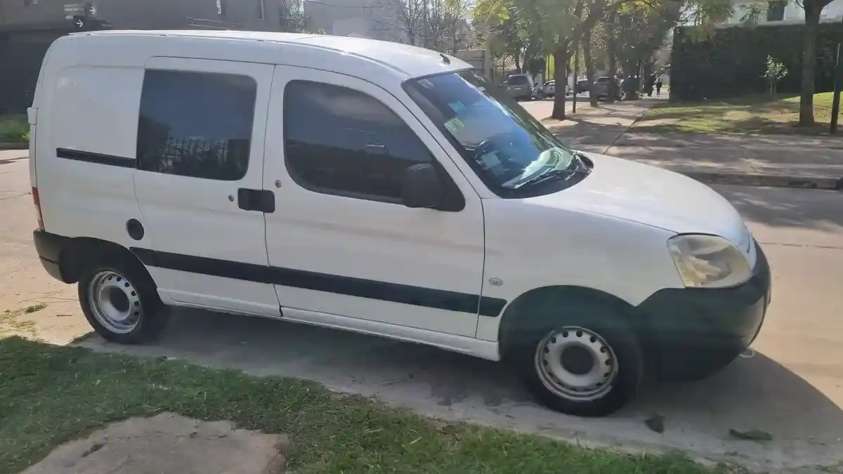 Citroën Berlingo Furgon 1.6 Hdi 92Cv Am53 2013 - foto 5