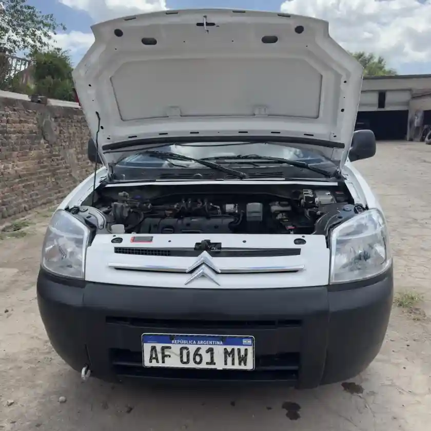 Citroën Berlingo Furgon 1.6 Vti 115 Business 2021 - foto 3