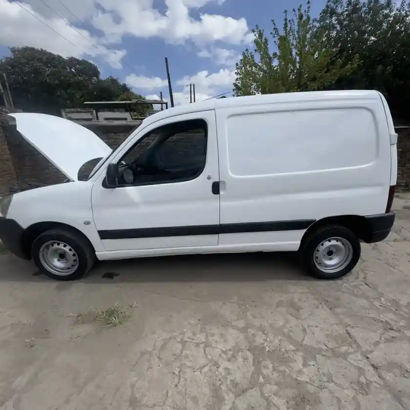 Citroën Berlingo Furgon 1.6 Vti 115 Business 2021 - foto 5