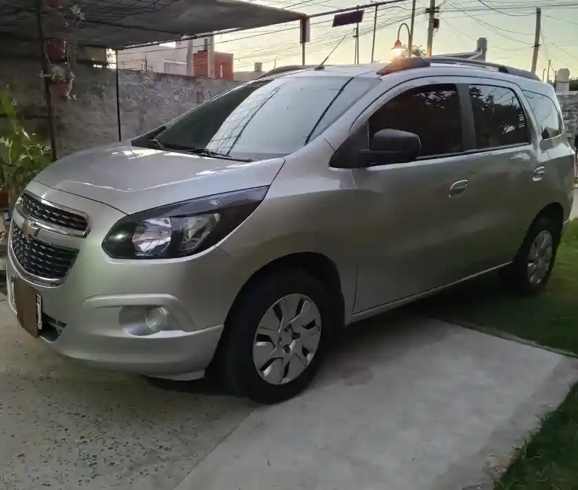 Chevrolet Spin 1.8 Lt 5As 105Cv 2017 - foto 1