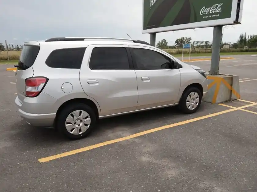 Chevrolet Spin 1.8 Lt 5As 105Cv 2017 - foto 5