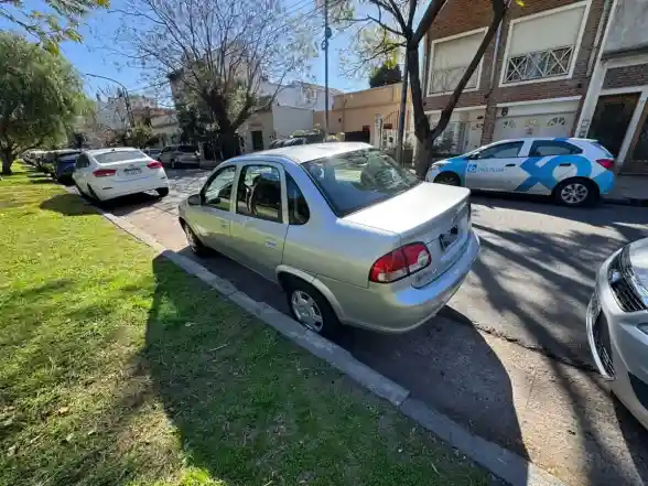 Chevrolet Classic 1.4 Ls Abs Airbag 2014 - foto 3