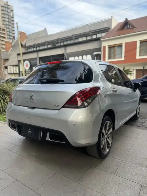 Peugeot 308 1.6 Feline Hdi 115Cv 2017 - foto 4