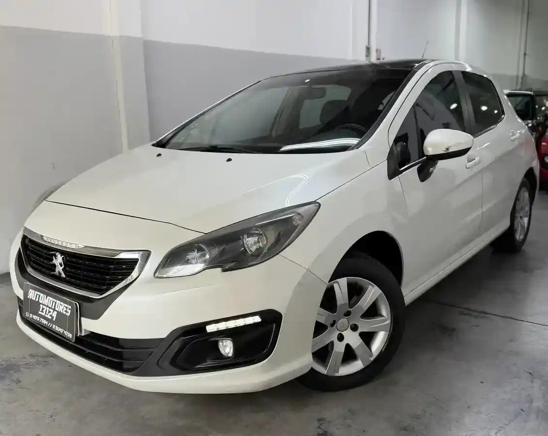 Peugeot 308 2017 - foto 1