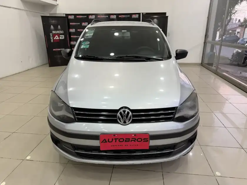Volkswagen Suran 1.6 Trendline 11B 2014 - foto 4