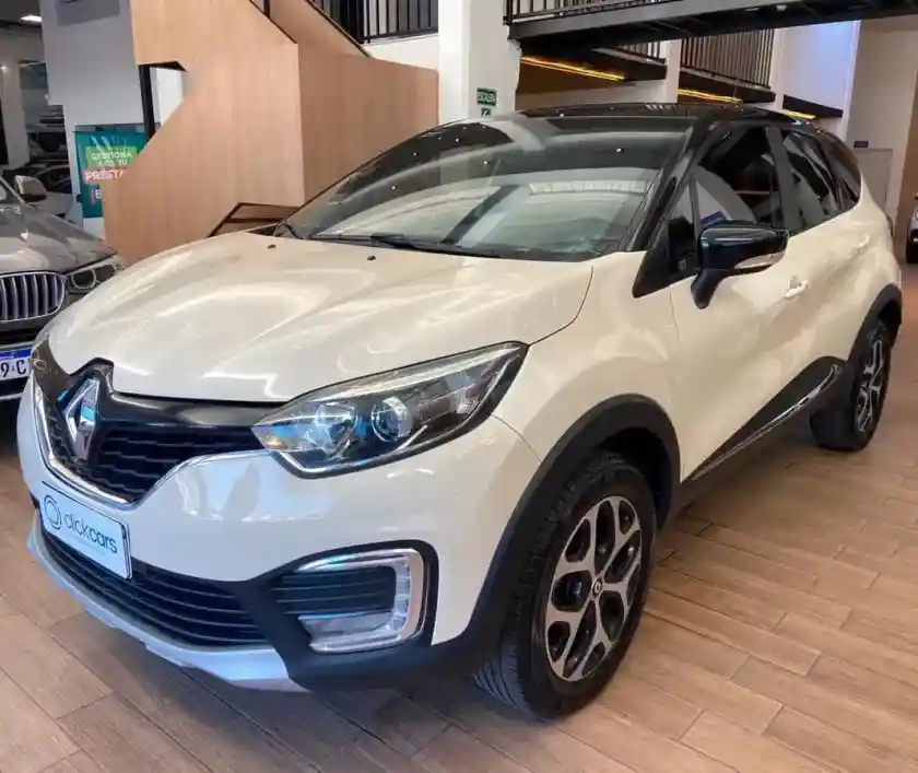 Renault Captur 2021 - foto 1