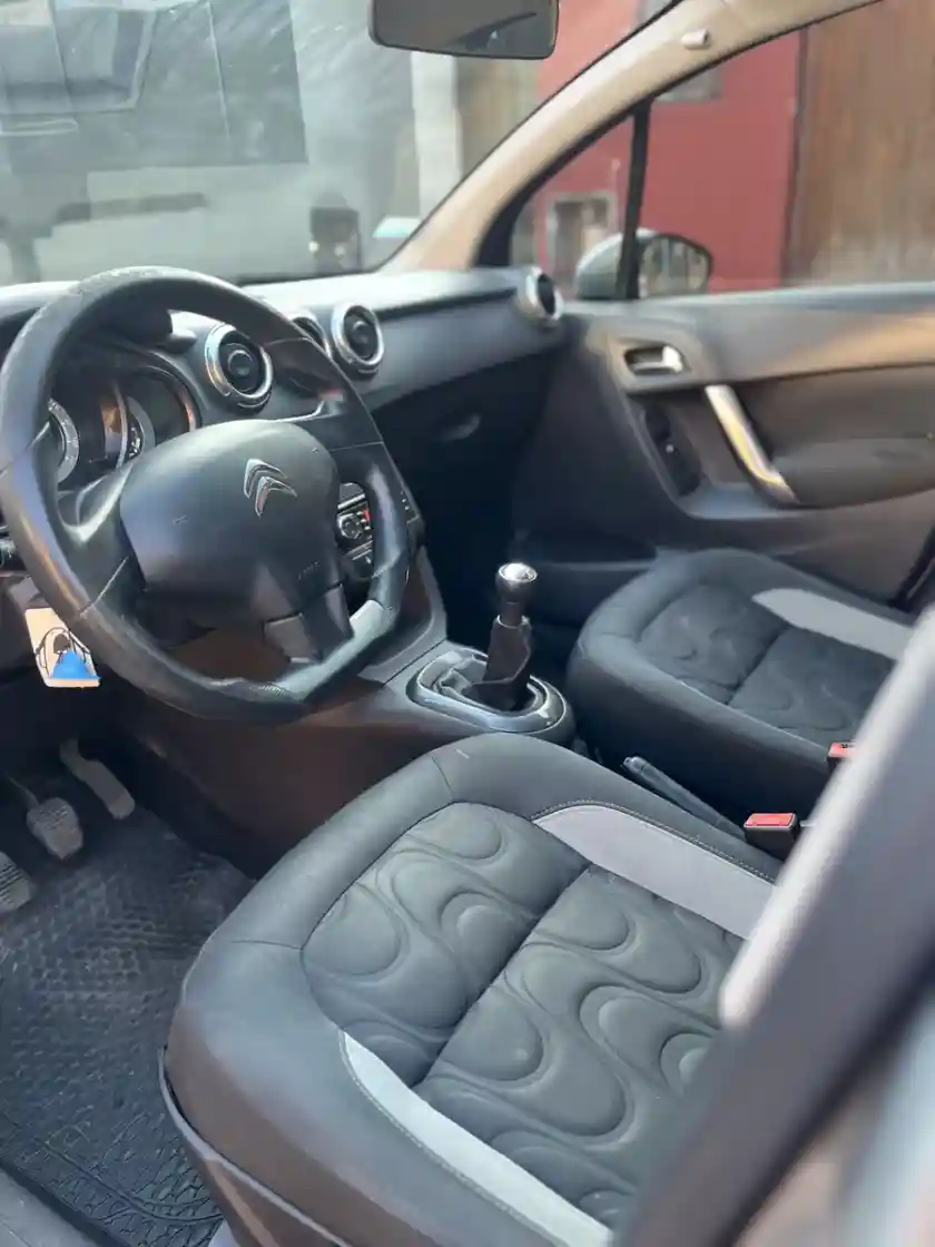 Citroën C3 1.5 Tendance Pack Secure I 90Cv 2013 - foto 4