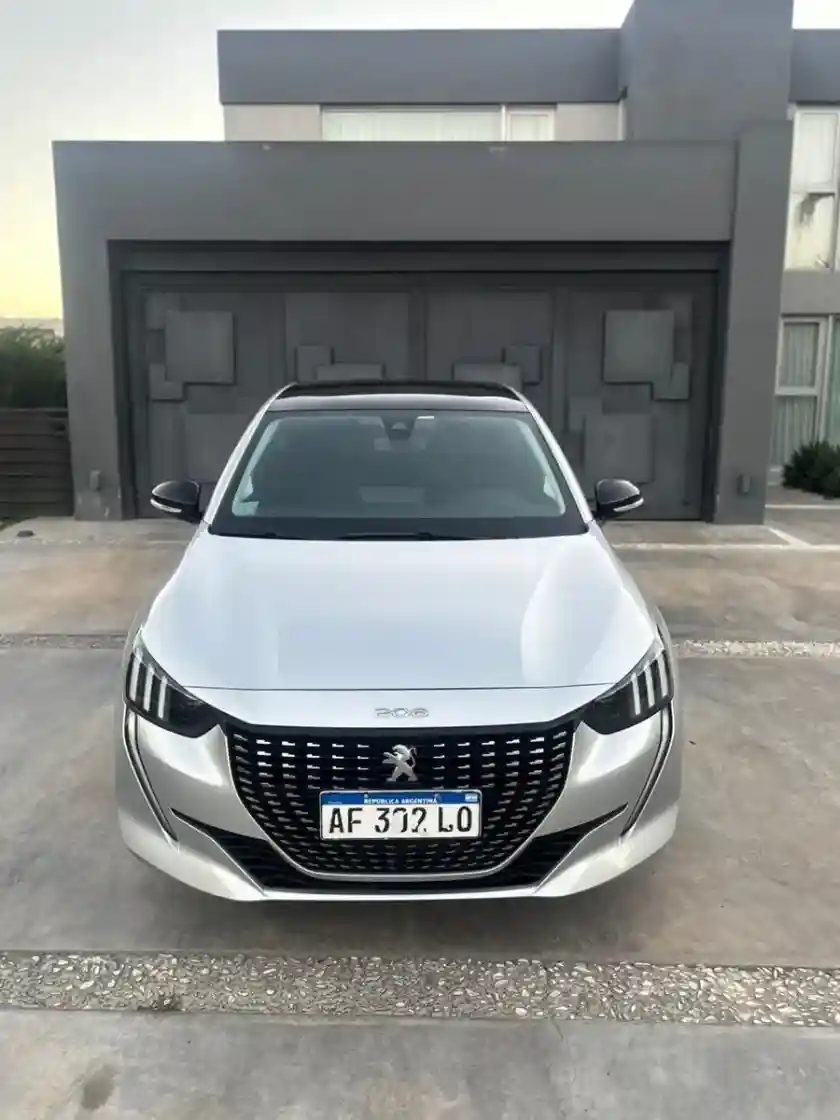Peugeot 208 1.6 Feline Tiptronic 2022 - foto 3