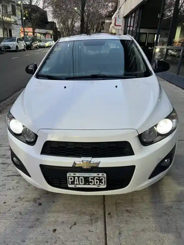 Chevrolet Sonic 1.6 Ltz Effect Mt Mx 2015 - foto 2