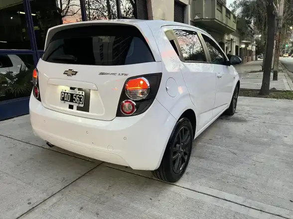 Chevrolet Sonic 1.6 Ltz Effect Mt Mx 2015 - foto 5