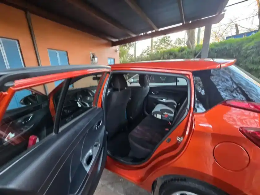 Toyota Yaris 1.5 107Cv S Cvt 2018 - foto 4