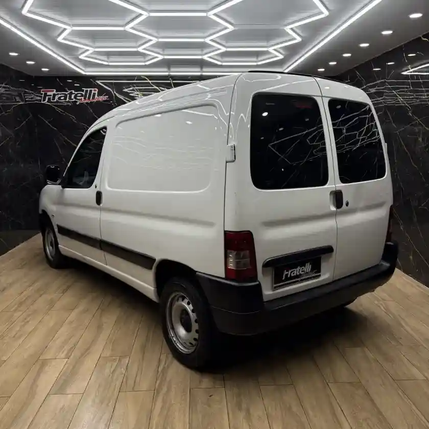 Citroën Berlingo Furgon 1.4 75Cv 2013 - foto 4