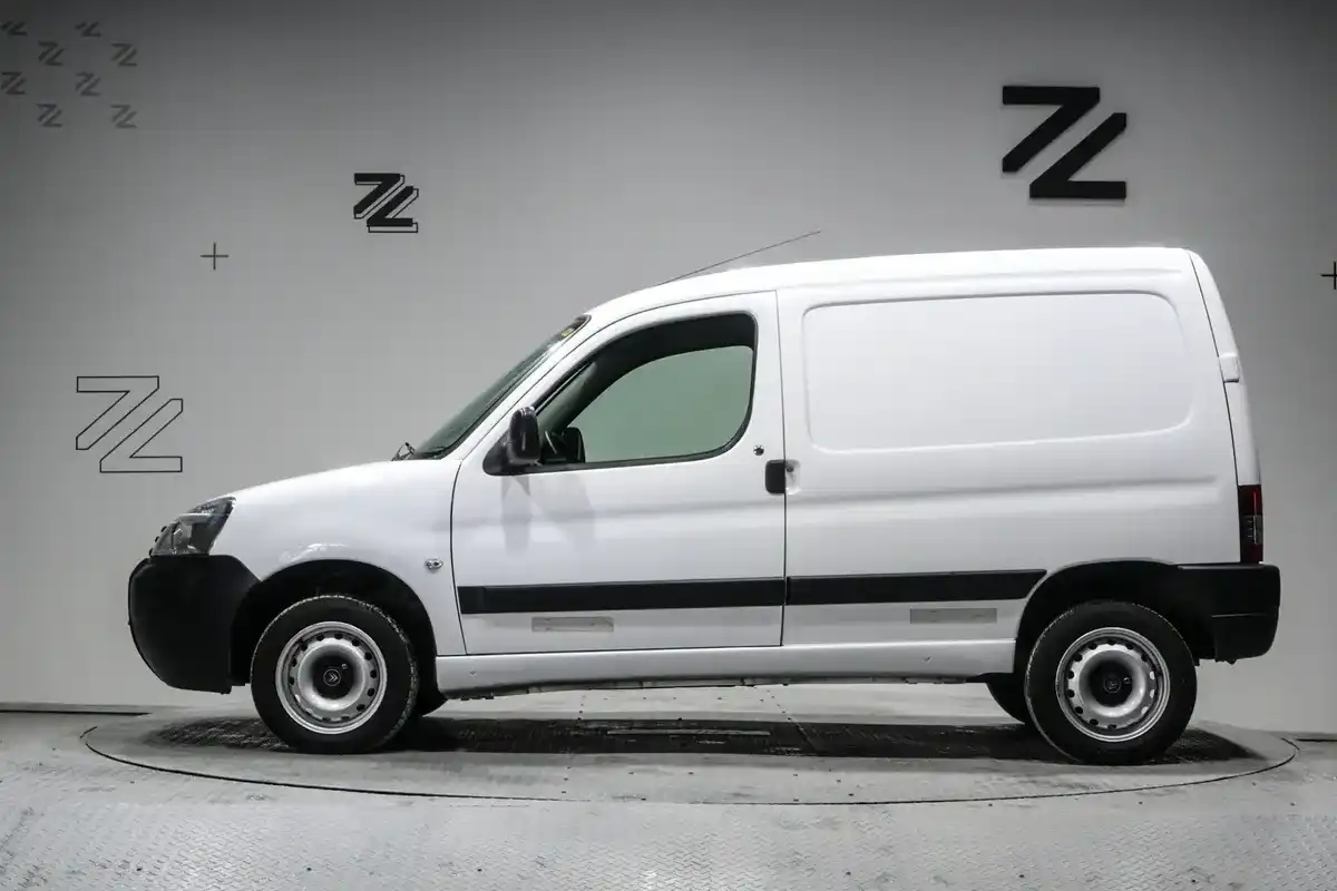Citroën Berlingo Furgon 1.6 Hdi 92 Bussines 2024 - foto 5