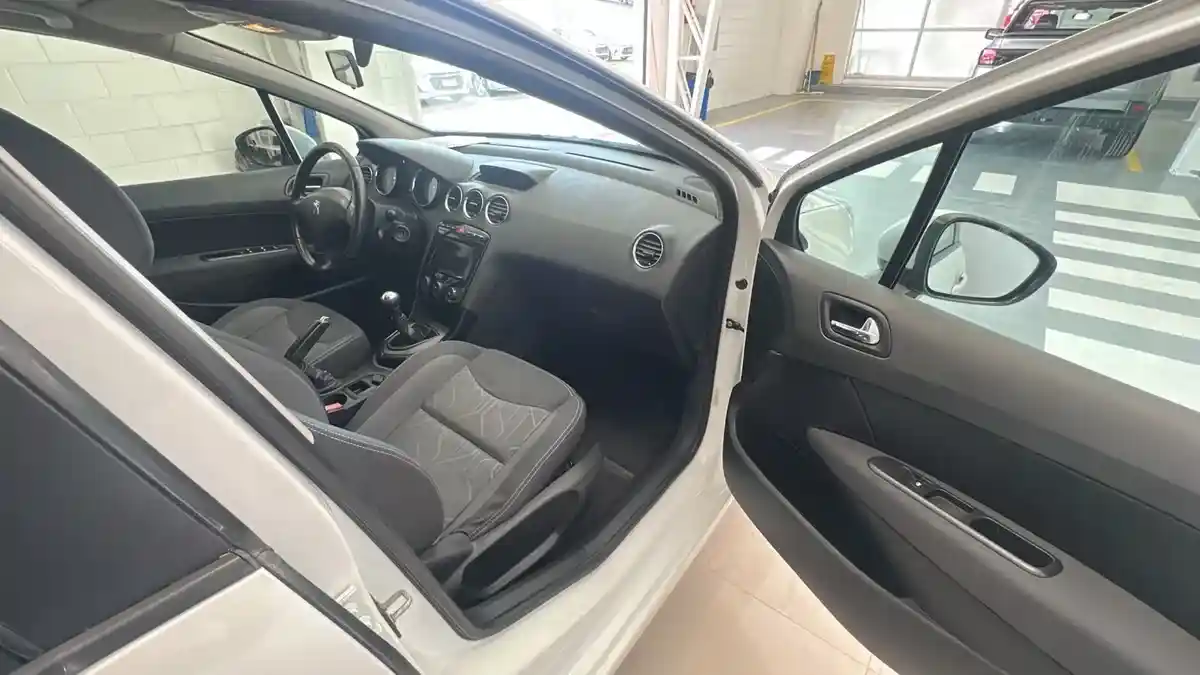 Peugeot 408 2.0 Allure 143Cv 2016 - foto 4