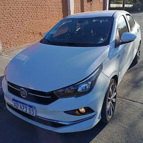 Fiat Cronos 2019 - foto 1