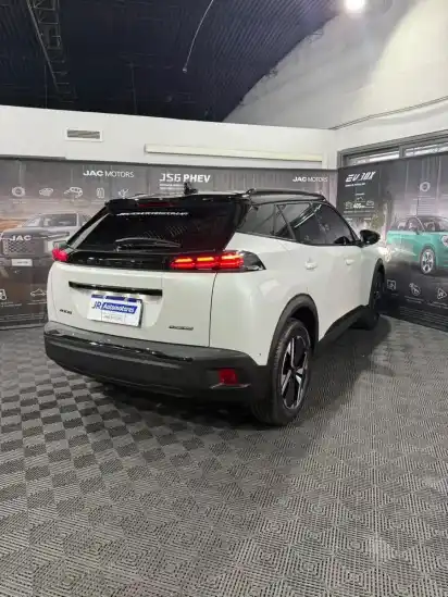 Peugeot 2008 1.0T Gt 2025 - foto 4