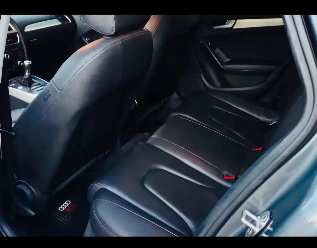 Audi A4 2.0 Attraction Tfsi 211Cv 2013 - foto 4