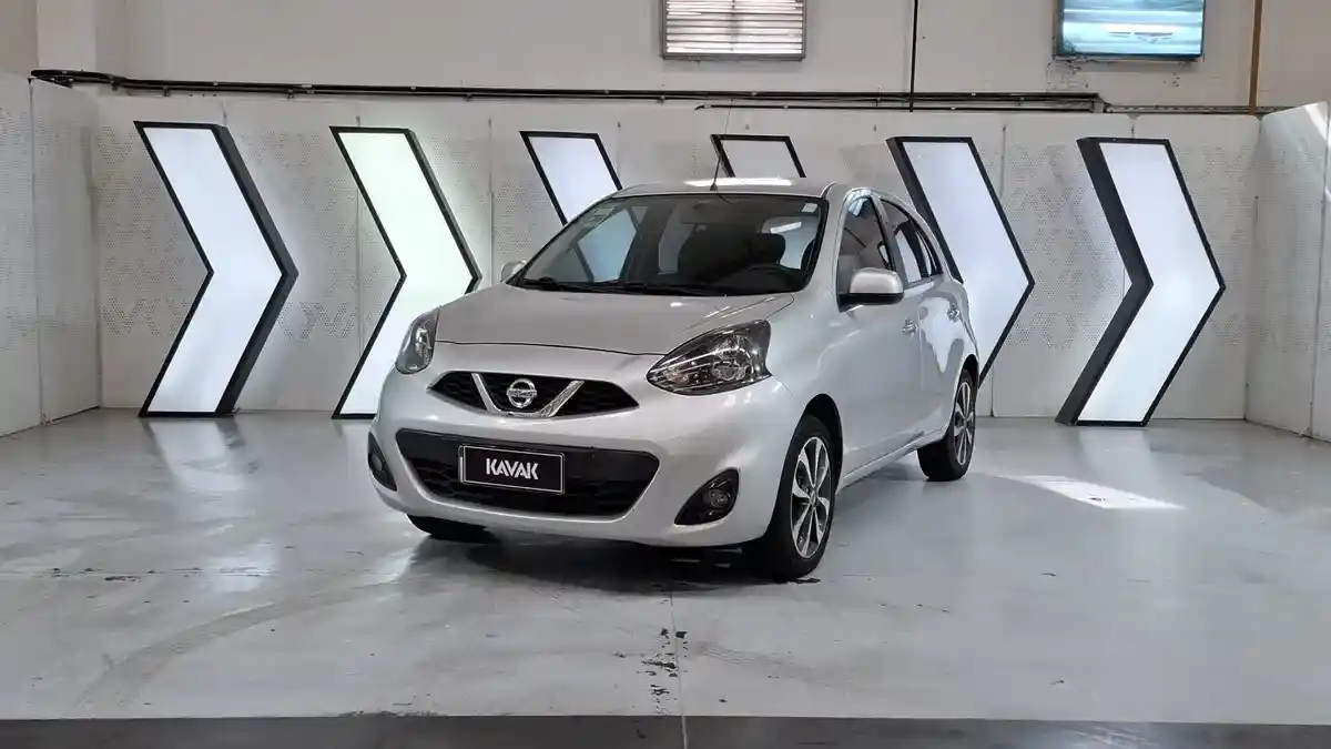 Nissan March 2020 - foto 1