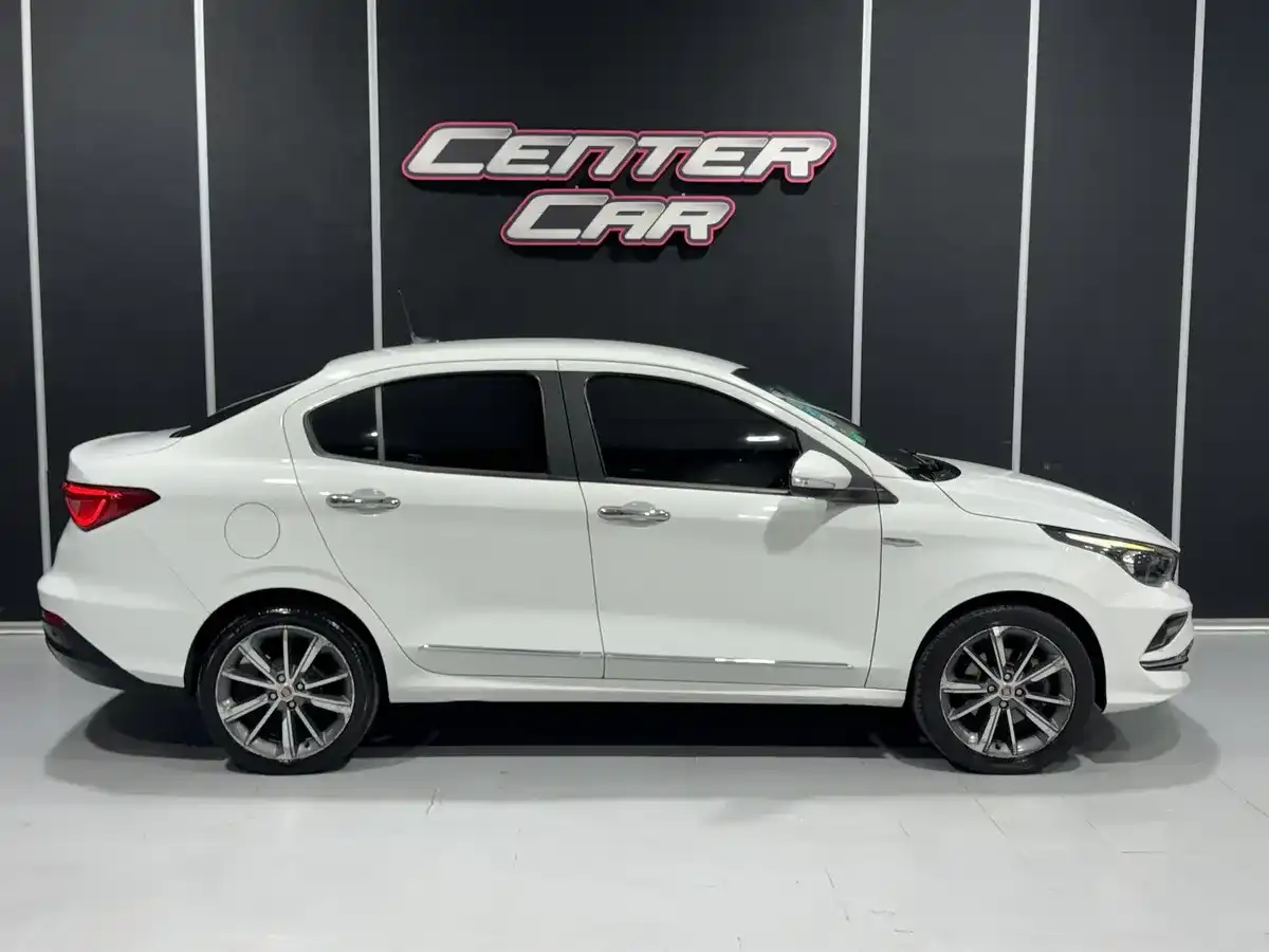 Fiat Cronos 1.8 16V Precision 2019 - foto 2