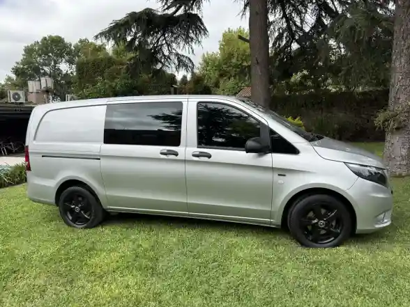 Mercedes-Benz Vito 1.6 111 Cdi Furgon Mixto Aa 114Cv 2021 - foto 4