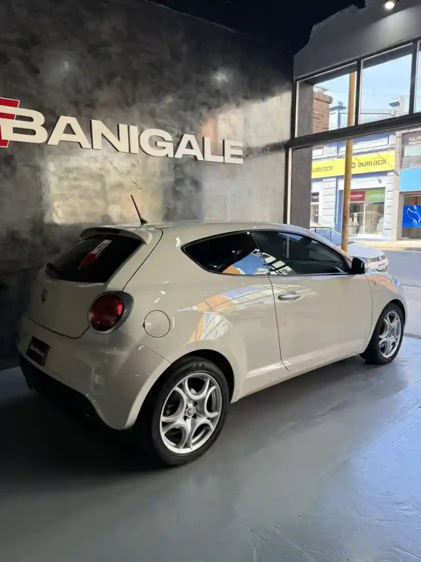 Alfa Romeo Mito 1.4 Tbi Quadrifoglio Verde 2015 - foto 4