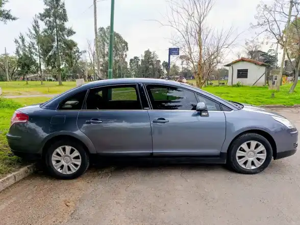 Citroën C4 2.0 I Exclusive Bva 2007 - foto 5
