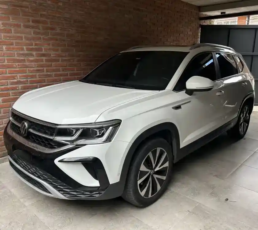 Volkswagen Taos 2023 - foto 1