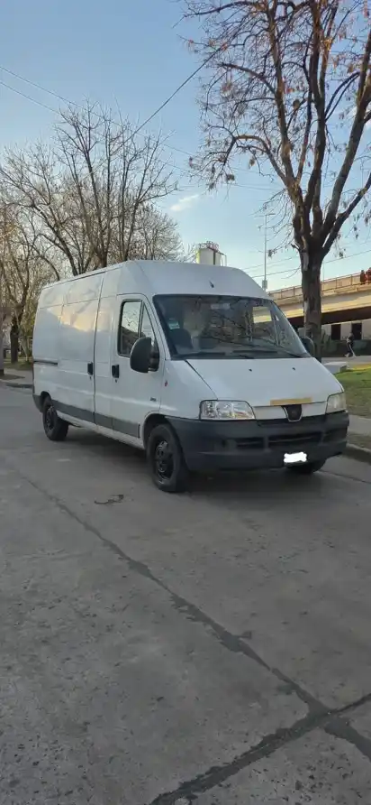 Peugeot Boxer 2.3 350Lh Confort Hdi Larga Alta 2012 - foto 3