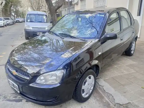Chevrolet Classic 1.4 Ls Aa+Dir 2013 - foto 2